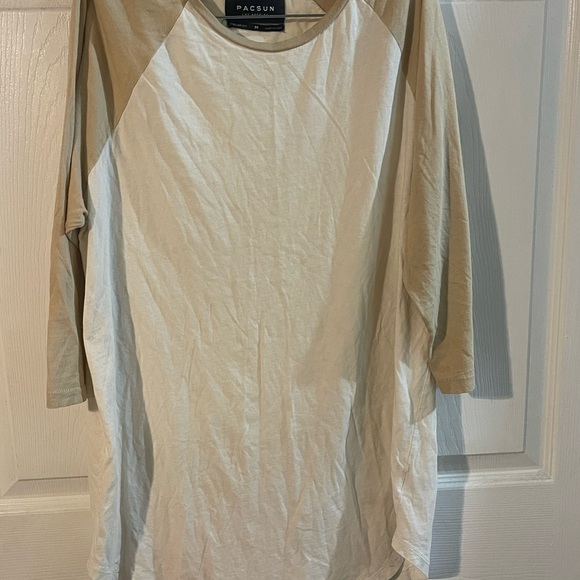 PacSun Men's Beige and Light Brown Long Sleeve Tee - Picture 5 of 6